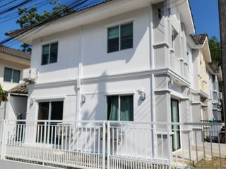 For rent 3 bedrooms townhouse in Thalang, Phuket
