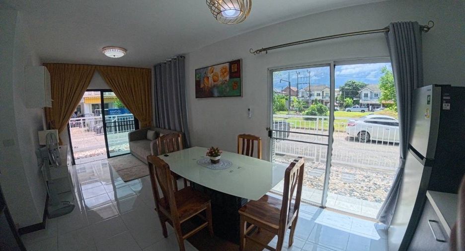 For rent 3 bedrooms townhouse in Thalang, Phuket