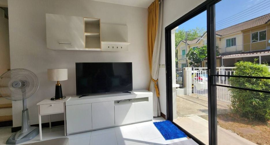 For rent 3 bedrooms townhouse in Thalang, Phuket