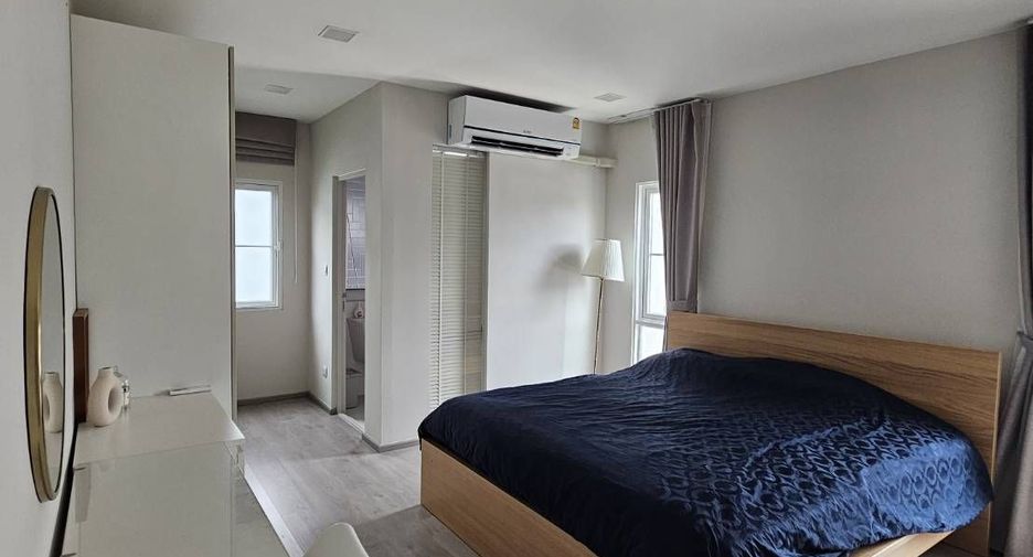 For rent 2 bedrooms townhouse in Prawet, Bangkok