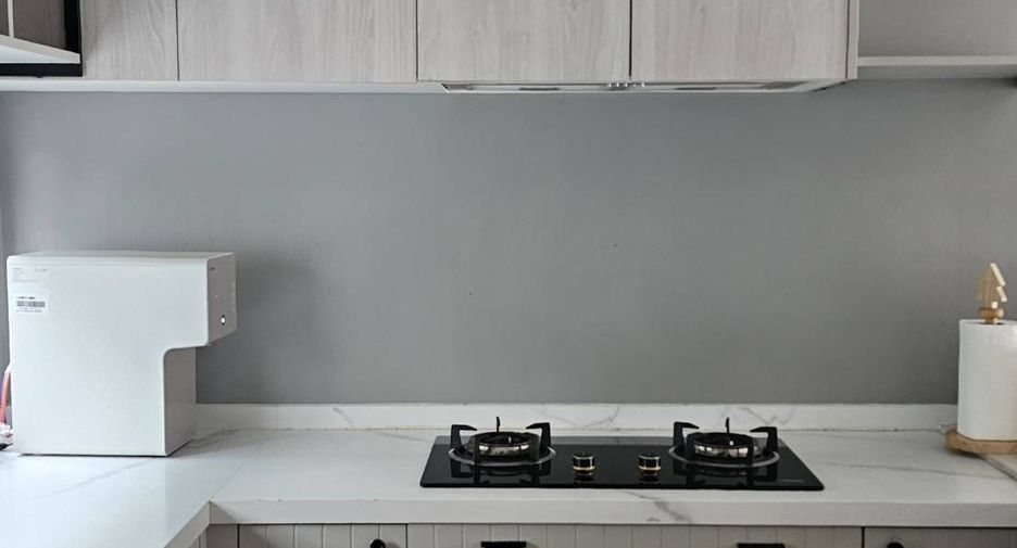 For rent 2 bedrooms townhouse in Prawet, Bangkok