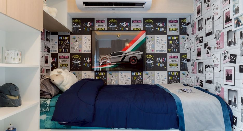 For sale 3 bedrooms townhouse in Don Mueang, Bangkok