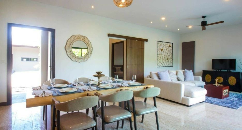 For rent 2 bedrooms villa in Mueang Phuket, Phuket