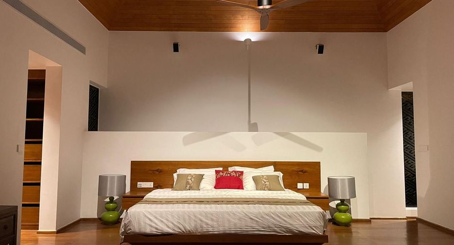 For rent 5 bedrooms villa in Thalang, Phuket
