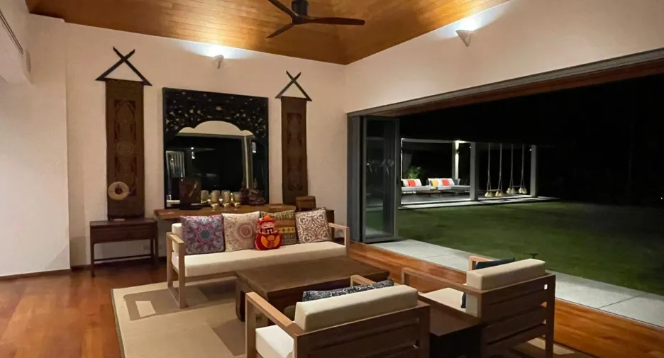 For rent 5 bedrooms villa in Thalang, Phuket