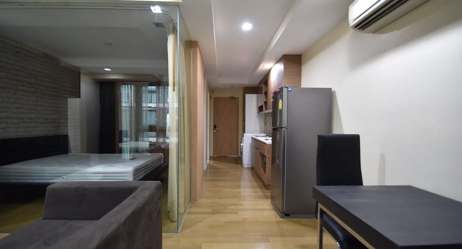 For sale 1 bed condo in Bang Na, Bangkok