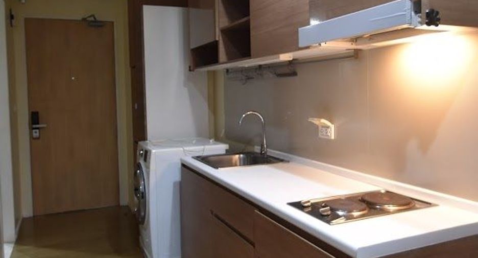 For sale 1 bed condo in Bang Na, Bangkok