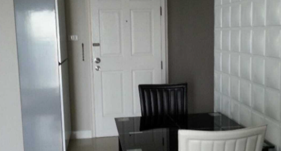 For rent 1 bed condo in Thon Buri, Bangkok