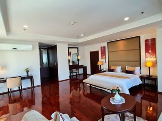 À louer 3 chambres appartement à Watthana, Bangkok