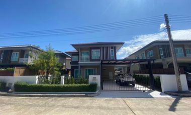 À louer 4 chambres maison à Mueang Phuket, Phuket