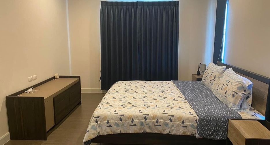 For rent 4 bedrooms house in Mueang Phuket, Phuket