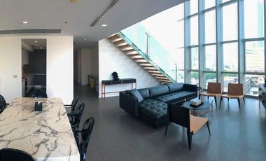 For rent 4 bedrooms condo in Sathon, Bangkok