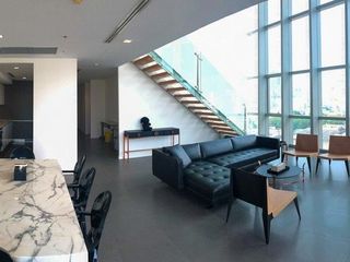 For rent 4 bedrooms condo in Sathon, Bangkok