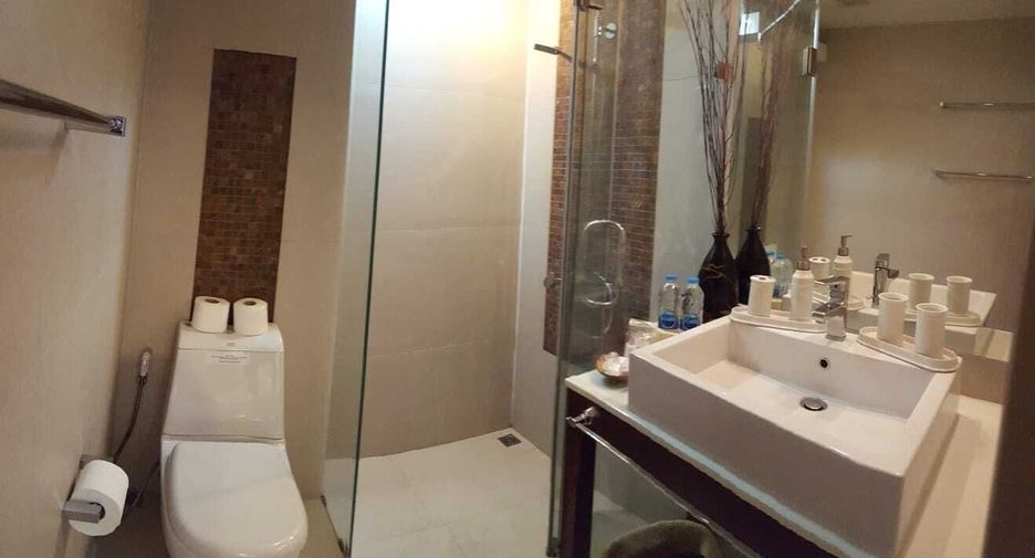 For sale 2 bedrooms condo in Mueang Phuket, Phuket