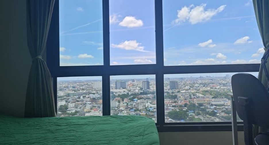 For sale 2 bedrooms condo in Thon Buri, Bangkok