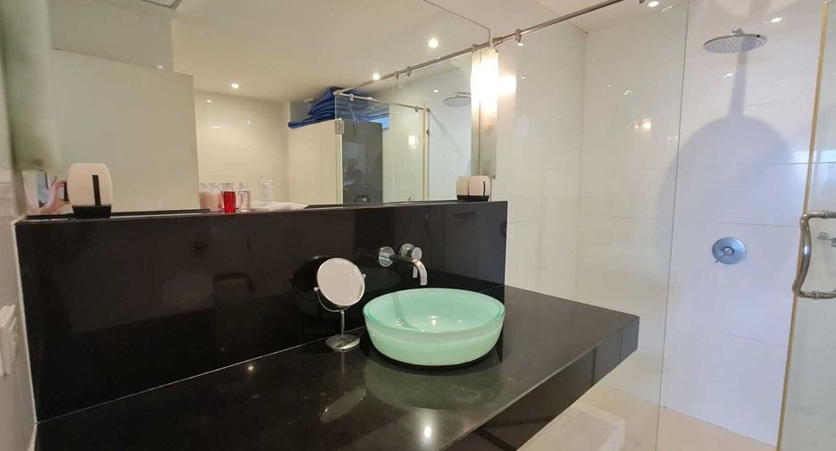 For sale and for rent 2 bedrooms condo in Mueang Phuket, Phuket