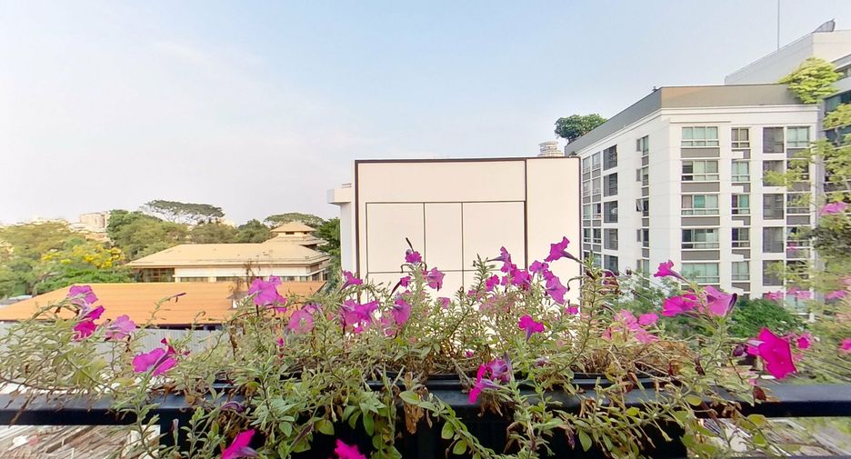 Reihenhaus zum Kauf mit 3 Zimmer in Watthana, Bangkok
