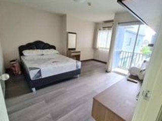 Продажа 2 спальни кондо в Mueang Samut Prakan, Самутпракан