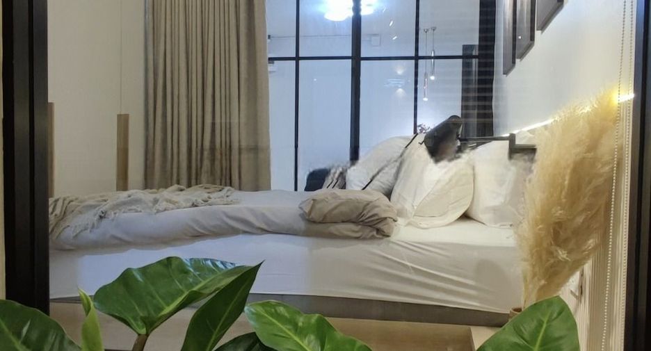 For sale 1 bed condo in Ratchathewi, Bangkok