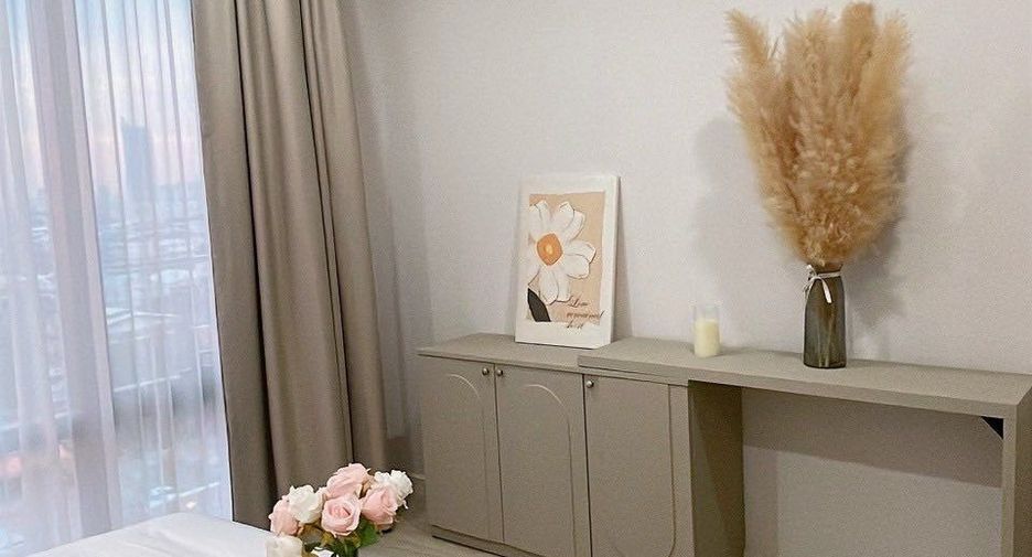 For rent 2 bedrooms condo in Yan Nawa, Bangkok