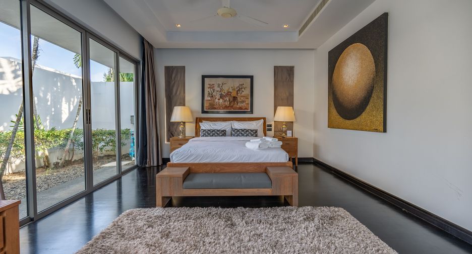 Villa en venta y en alquiler de 4 habitaciones en Thalang, Phuket