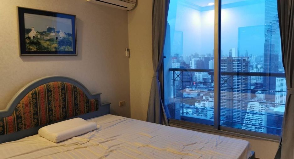 For sale 2 ベッドルーム condo in Sathon, Bangkok
