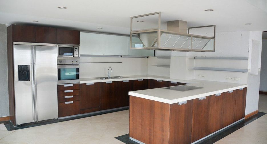 Condo en venta de 5 habitaciones en Watthana, Bangkok