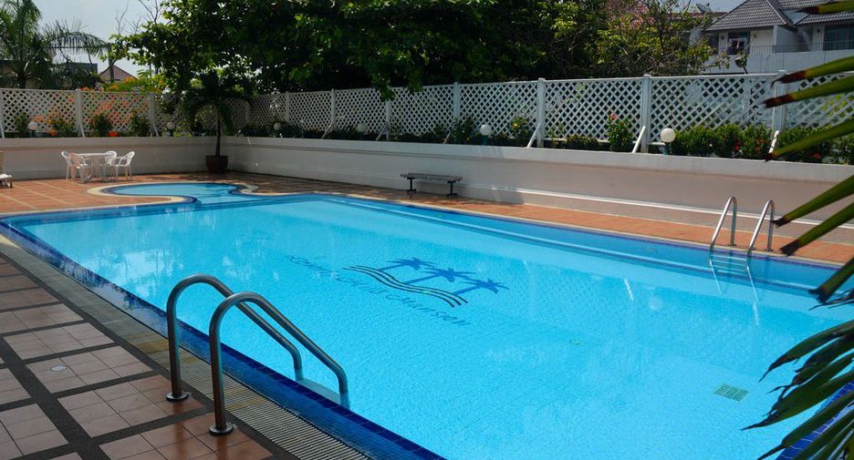 Condo en venta de 5 habitaciones en Watthana, Bangkok