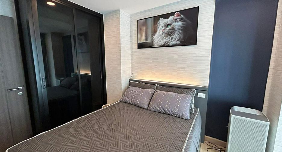 For sale 2 bedrooms condo in Huai Khwang, Bangkok