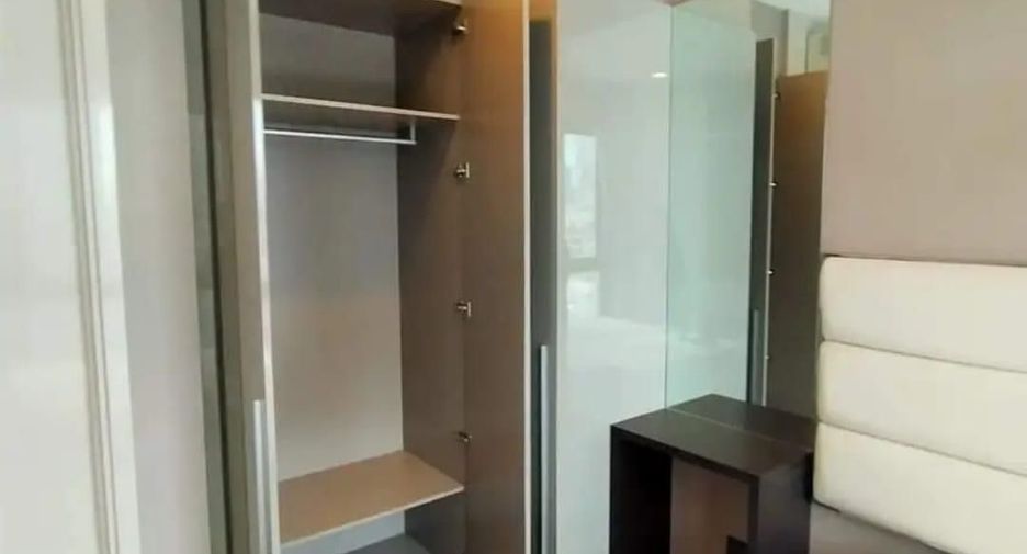 Wohnung zur Miete mit 1 Zimmer in Phaya Thai, Bangkok