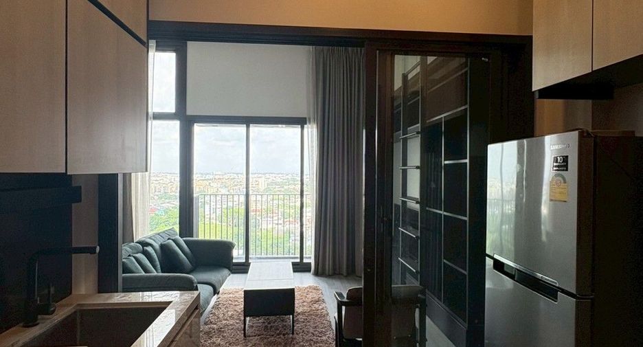 For rent 2 bedrooms condo in Phra Khanong, Bangkok