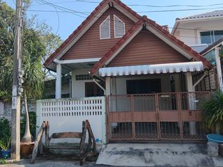 出售 3 卧室 独立屋 在 Bang Khun Thian, 曼谷