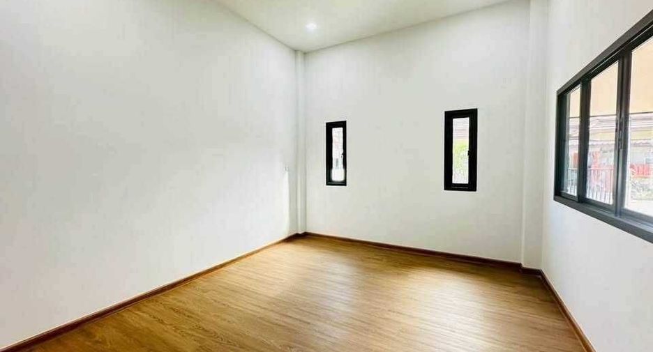 Haus zum Kauf mit 3 Zimmer in Mueang Phuket, Phuket