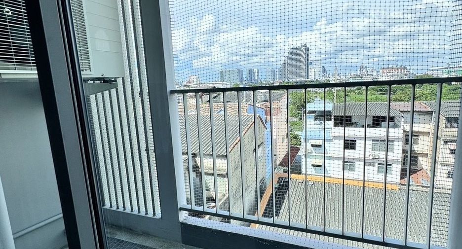 For rent 1 bed condo in Mueang Samut Prakan, Samut Prakan