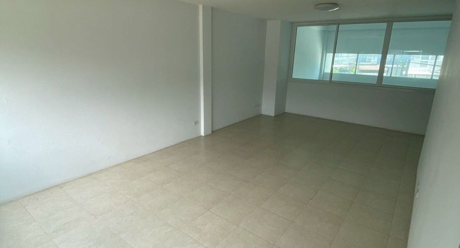 For rent 2 bedrooms townhouse in Mueang Phuket, Phuket