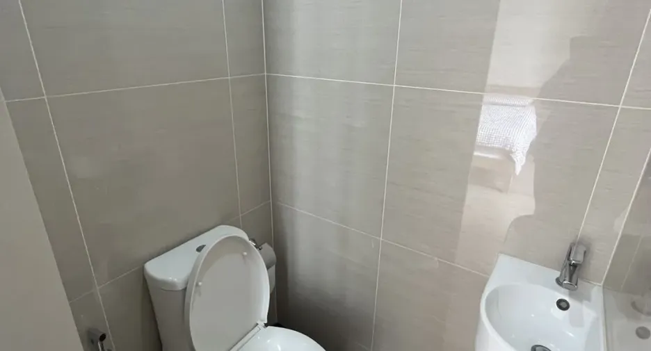 For sale and for rent studio condo in Khlong Toei, Bangkok