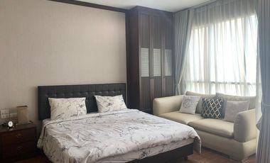 For rent studio condo in Pathum Wan, Bangkok