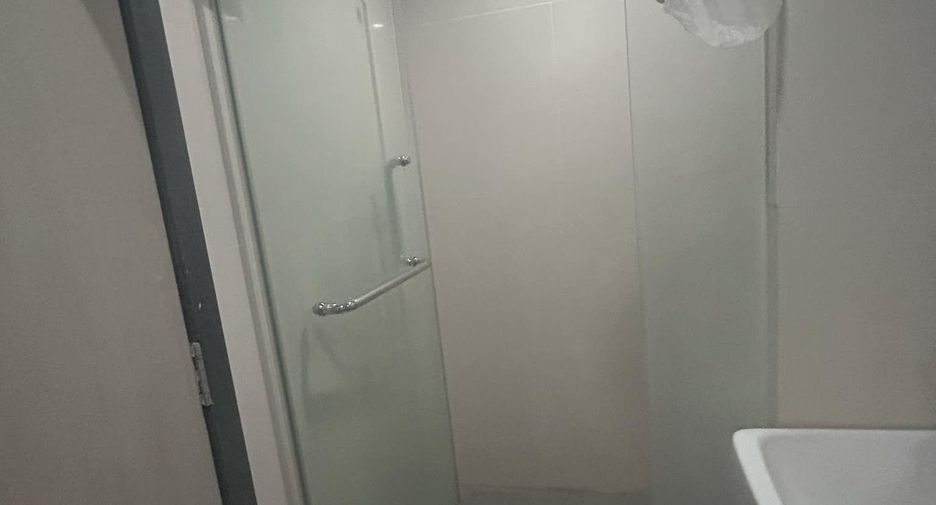 For sale and for rent 2 bedrooms condo in Mueang Samut Prakan, Samut Prakan