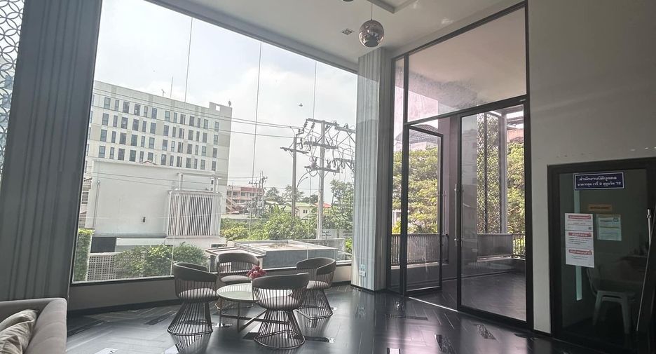 For sale and for rent 2 bedrooms condo in Mueang Samut Prakan, Samut Prakan