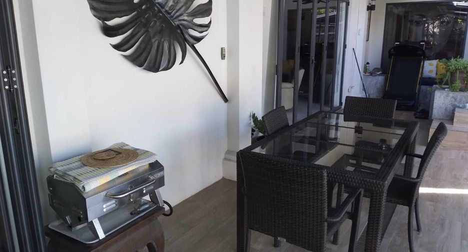 For sale 2 bedrooms villa in Mueang Phuket, Phuket