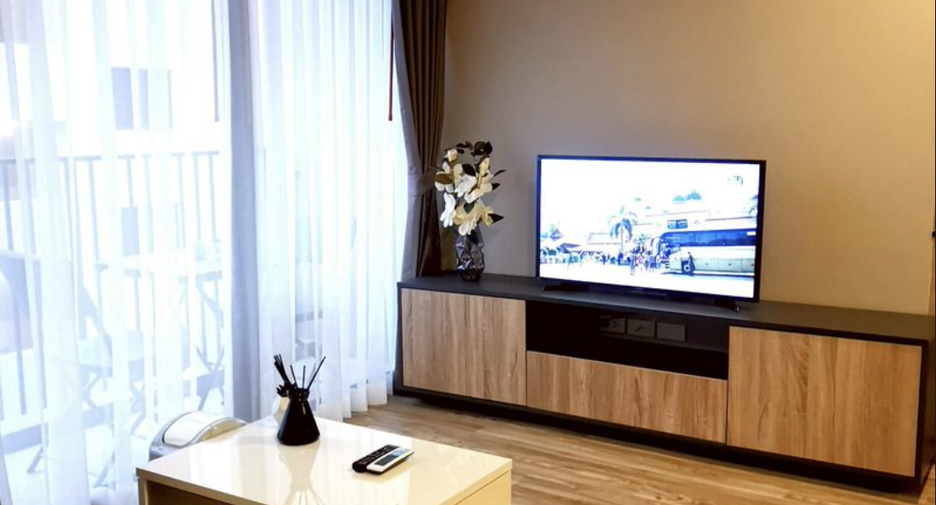 For sale 2 bedrooms condo in Sathon, Bangkok