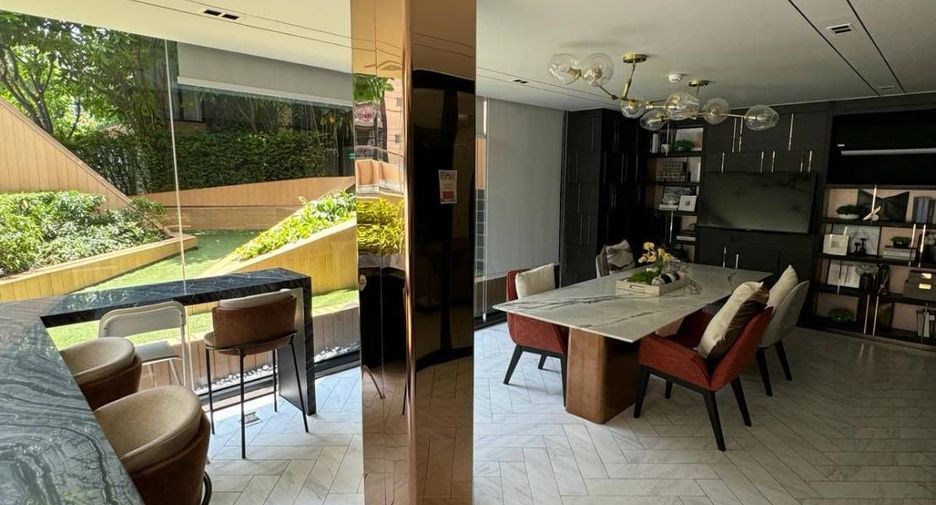 For sale and for rent 2 bedrooms condo in Phra Khanong, Bangkok