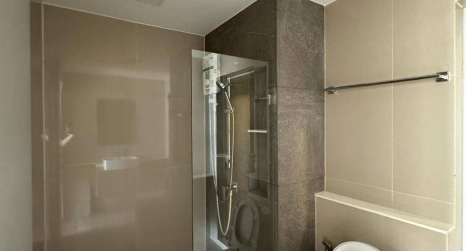 For sale and for rent 2 bedrooms condo in Phra Khanong, Bangkok