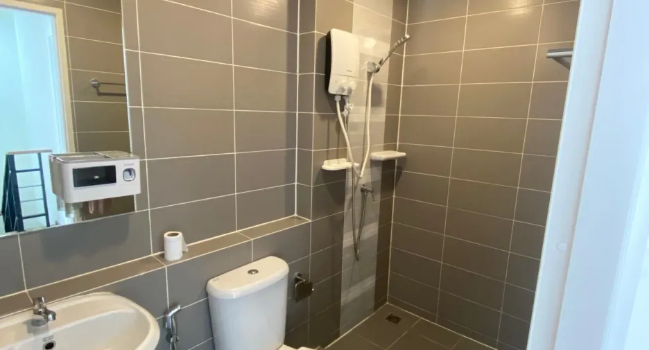 For rent 3 bedrooms townhouse in Prawet, Bangkok