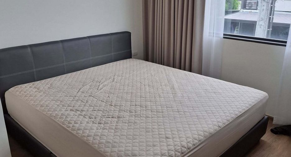 For rent 3 bedrooms townhouse in Prawet, Bangkok