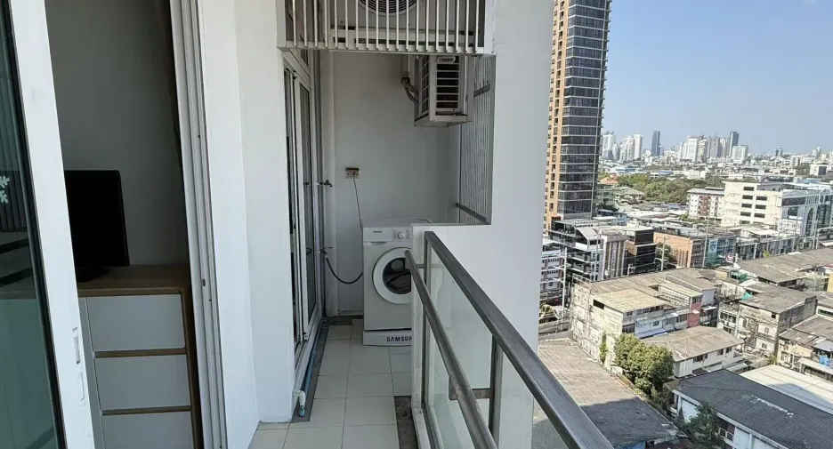 Condo en venta y en alquiler de 2 habitaciones en Khlong Toei, Bangkok