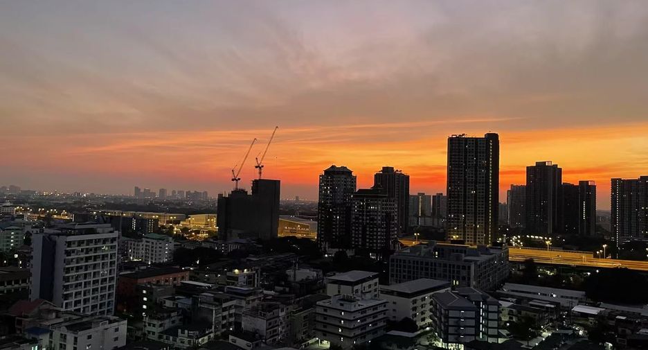 Condo en venta y en alquiler de 2 habitaciones en Khlong Toei, Bangkok