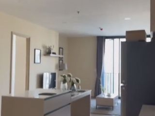 For rent 3 bedrooms condo in Ratchathewi, Bangkok