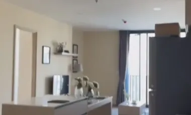 For rent 3 bedrooms condo in Ratchathewi, Bangkok