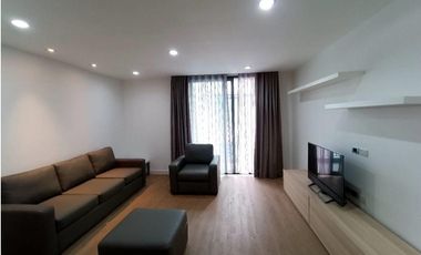 For rent 3 bedrooms apartment in Watthana, Bangkok